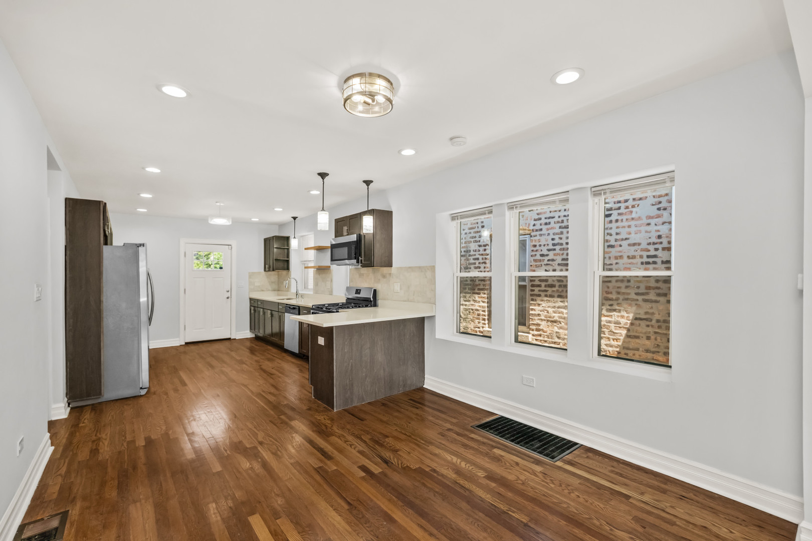 1732 E 83rd Place