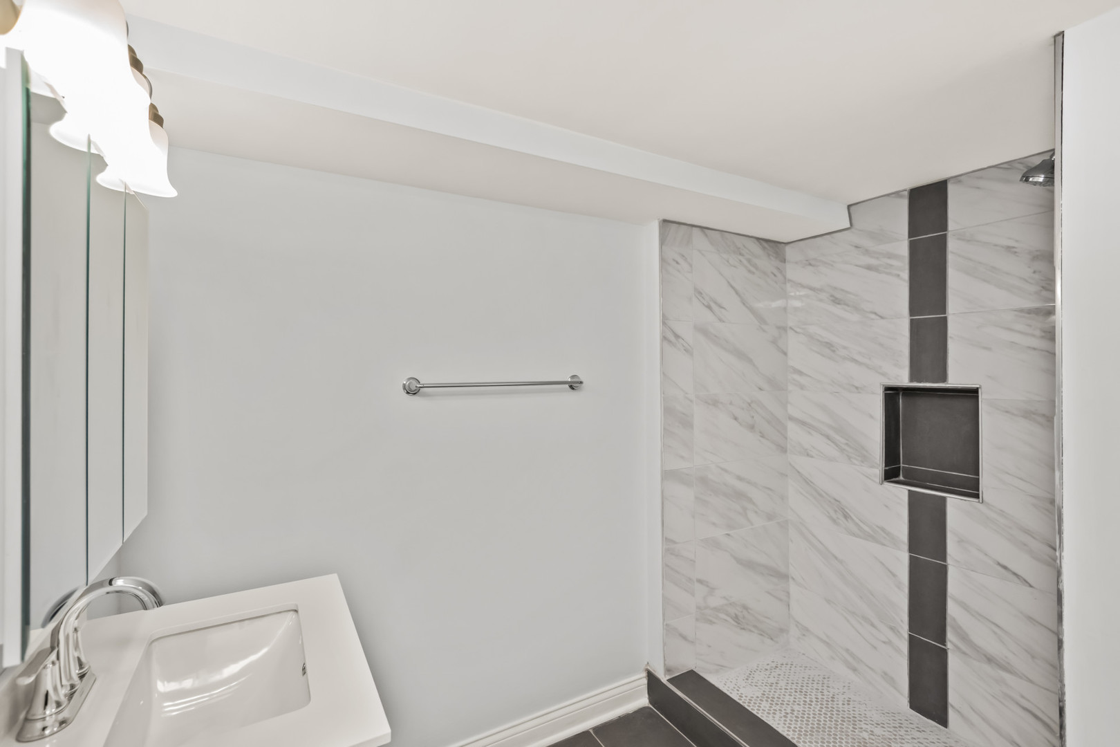 1732 E 83rd Place