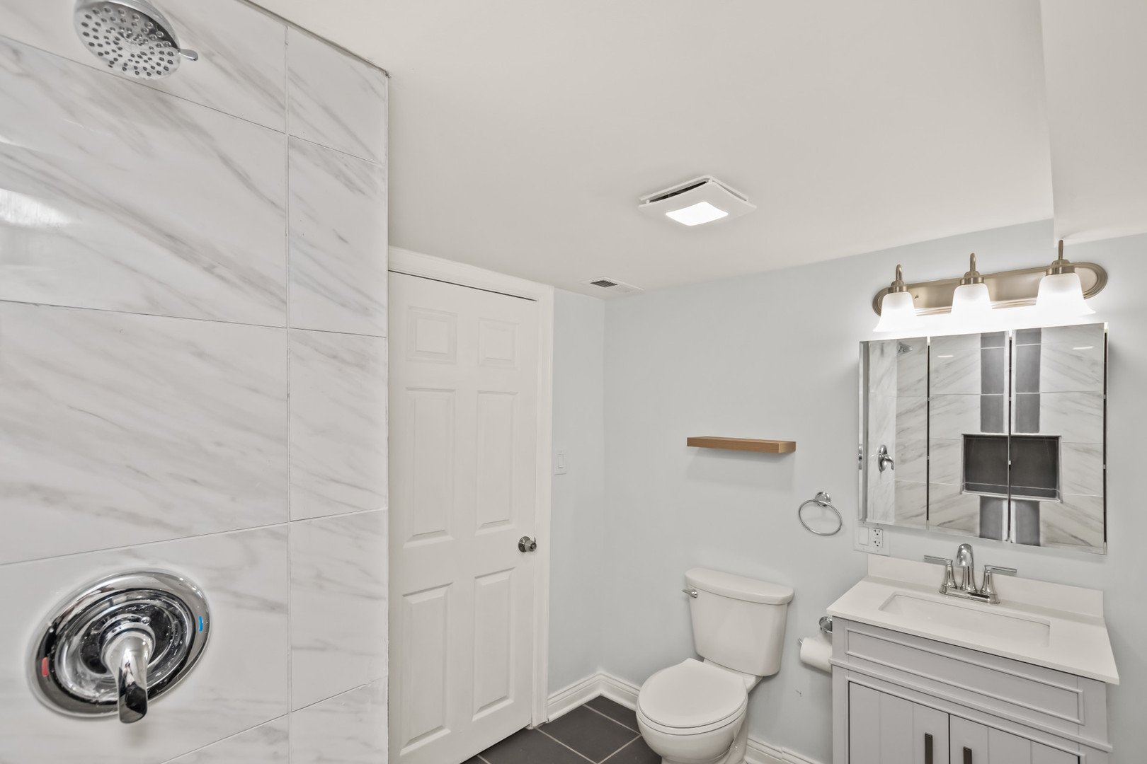 1732 E 83rd Place