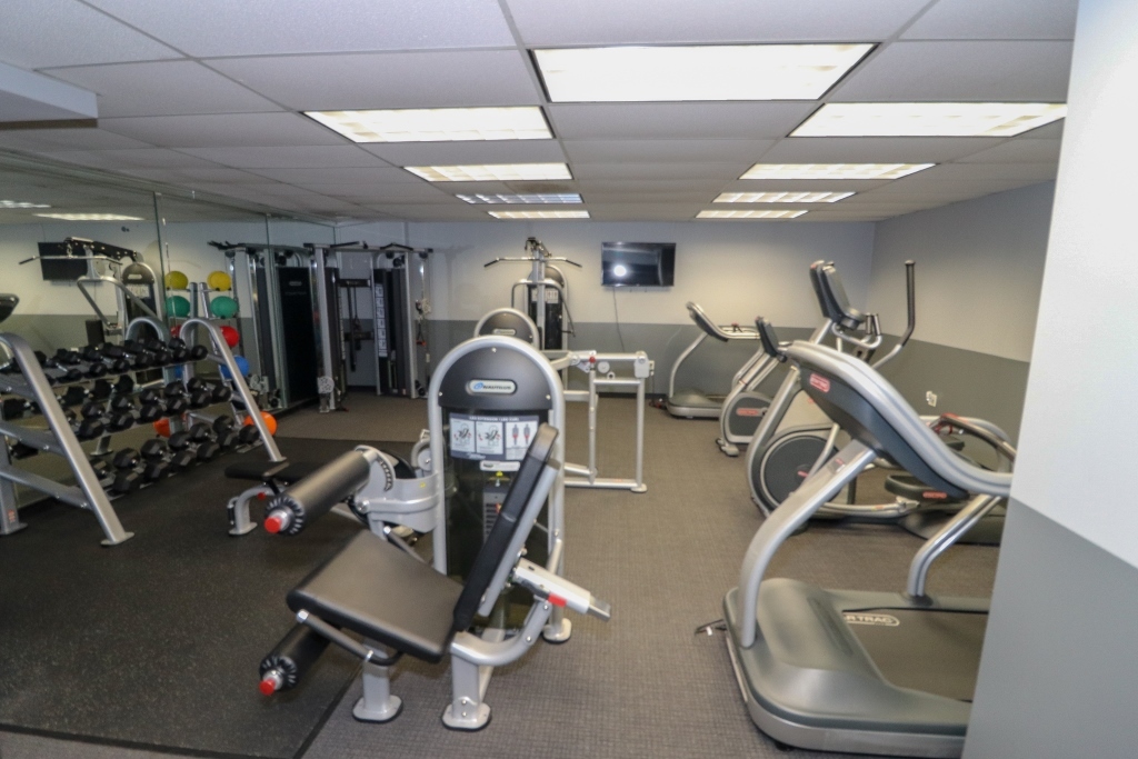 6030 N Sheridan Road Unit: 2011