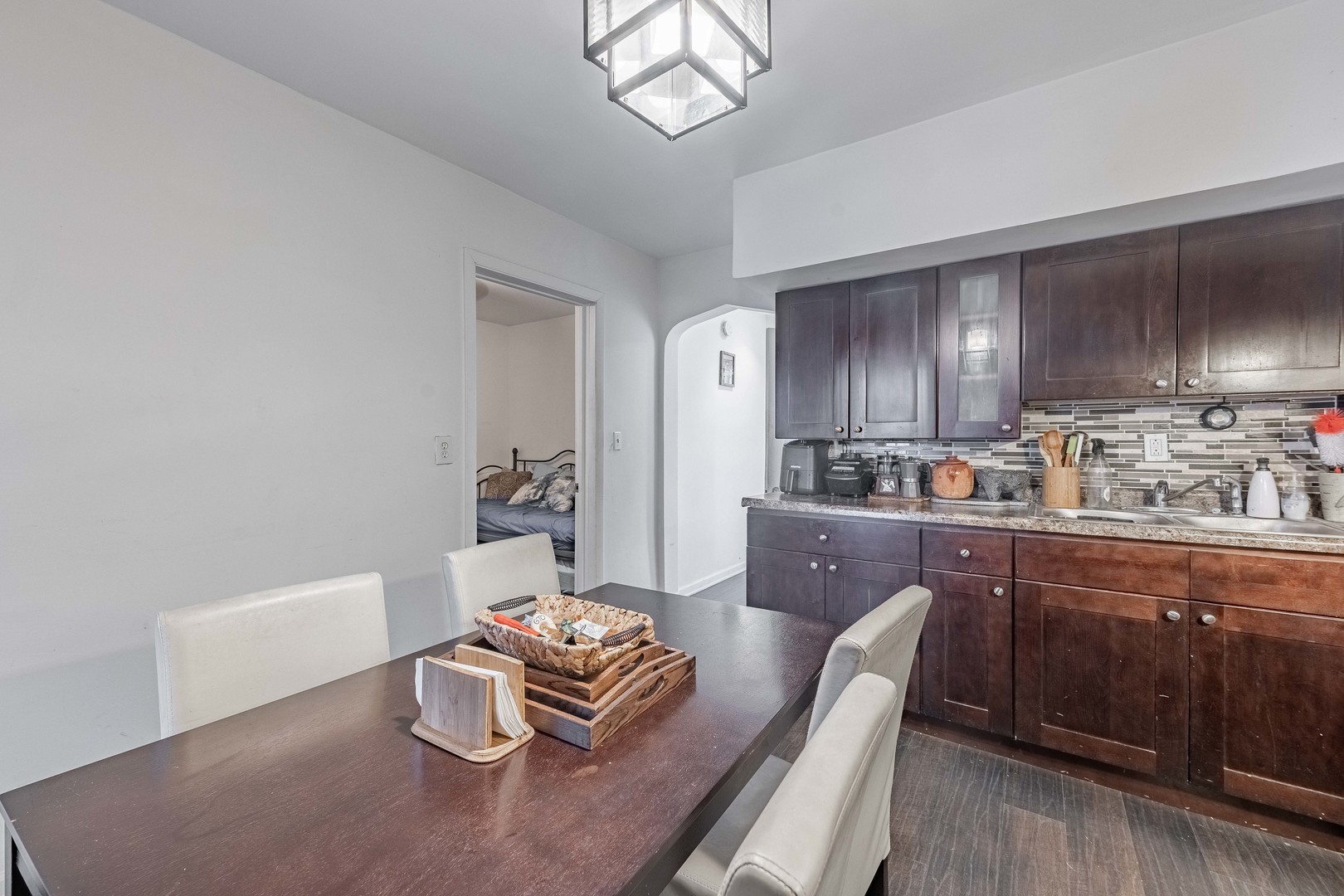 3266 S Bell Avenue Unit: 1