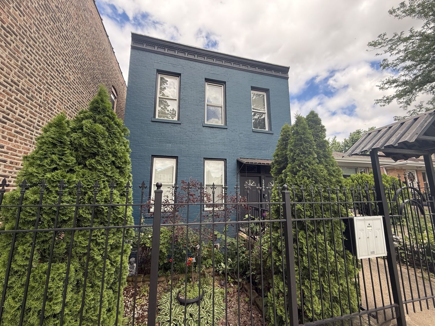 3266 S Bell Avenue Unit: 1