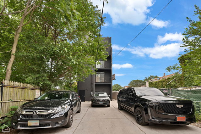 1921 S Jefferson Street Unit: G