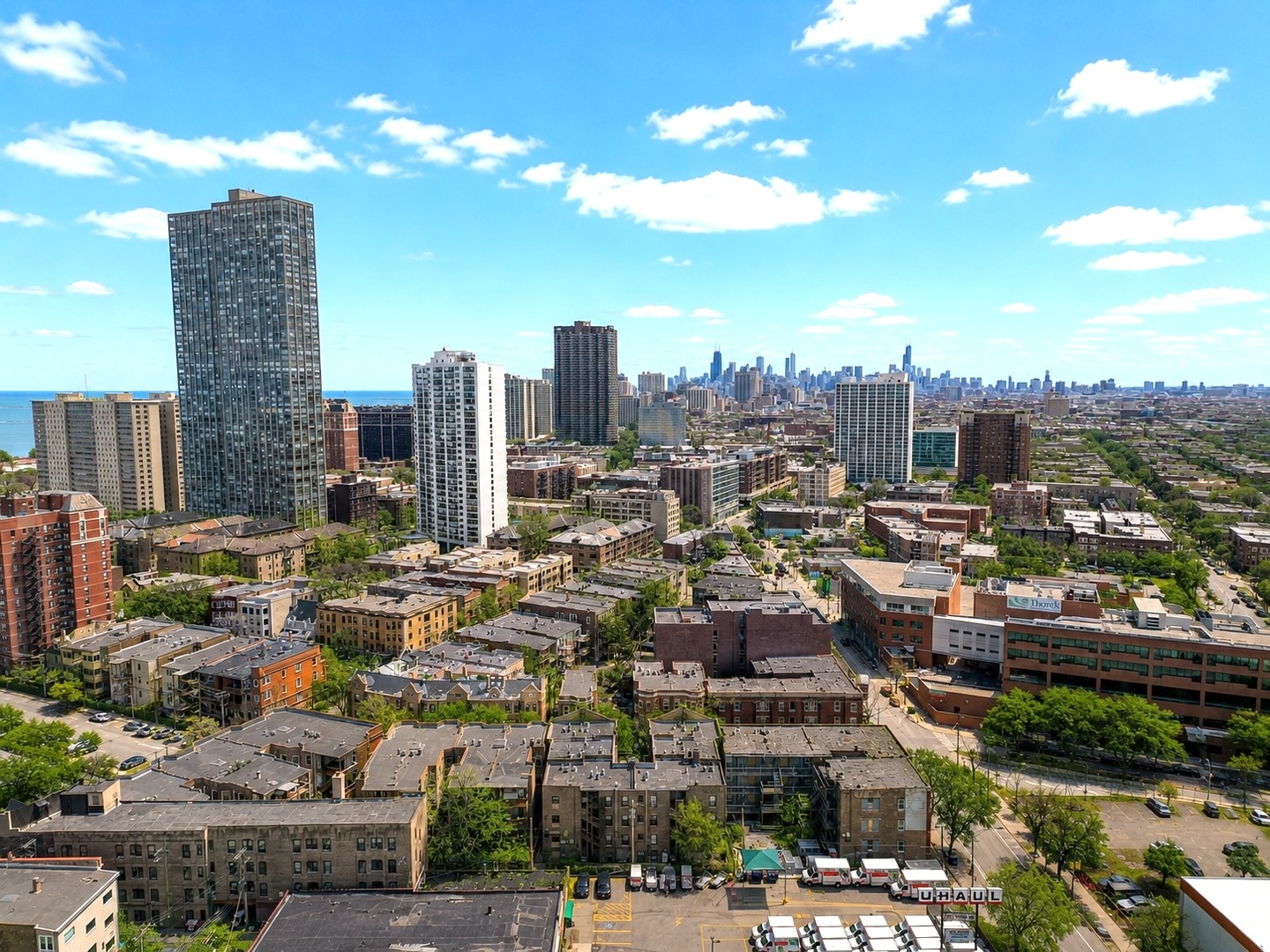845 W BELLE PLAINE Avenue Unit: 2E