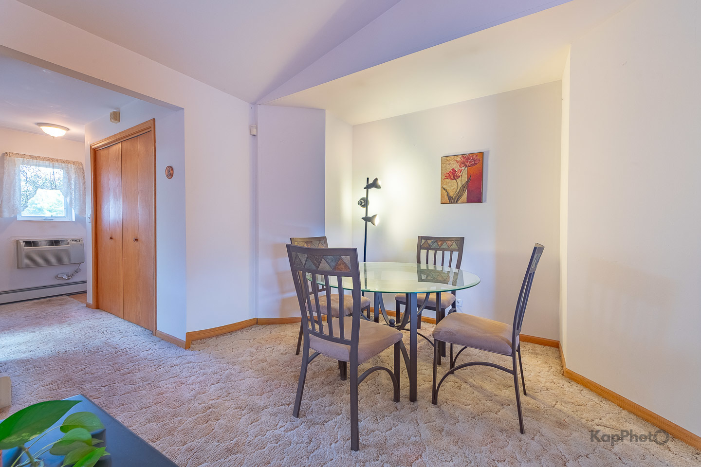 3001 N Oriole Avenue Unit: 301