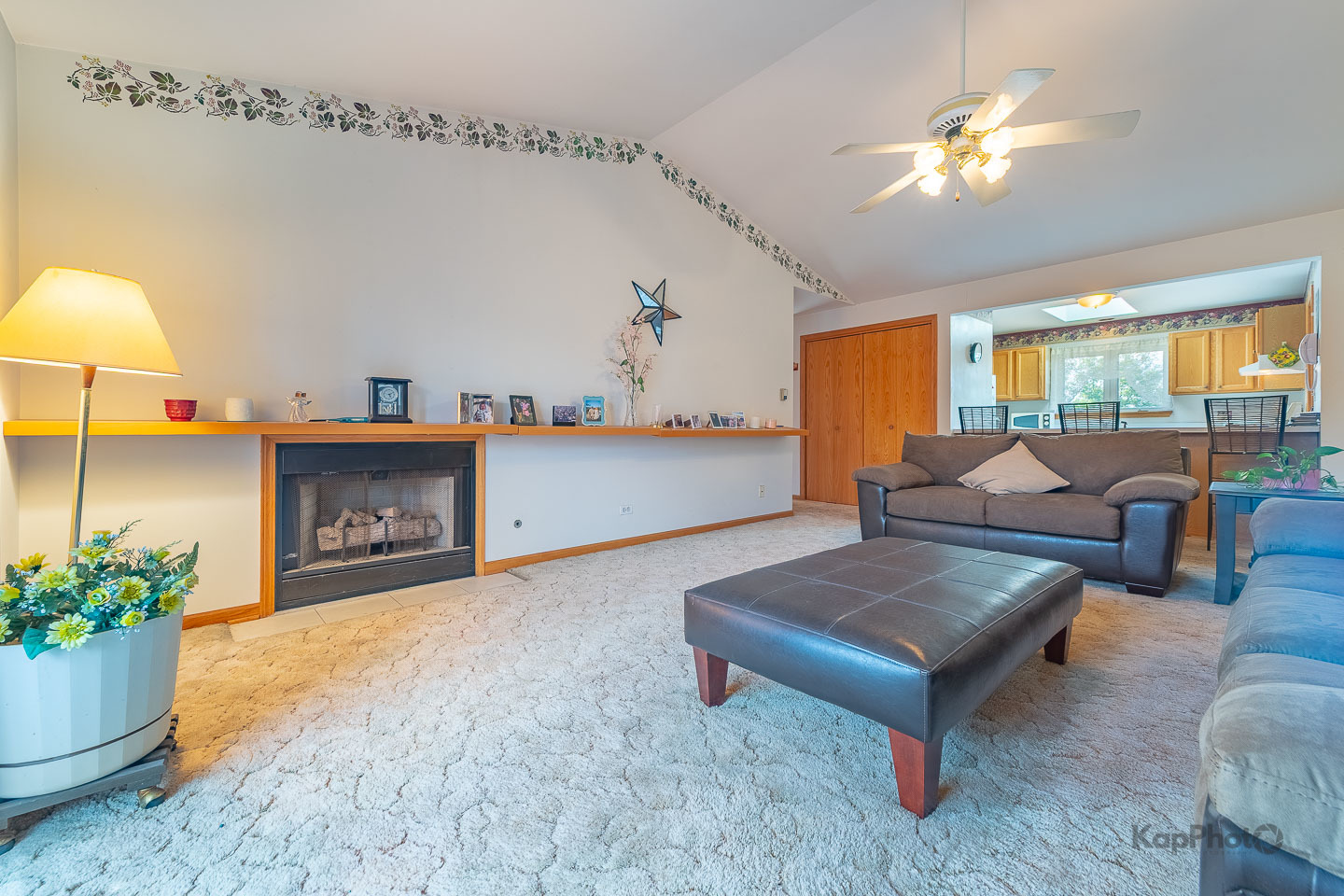 3001 N Oriole Avenue Unit: 301
