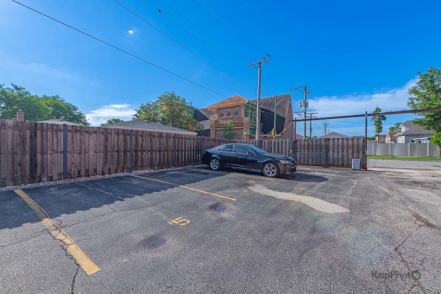 3001 N Oriole Avenue Unit: 301