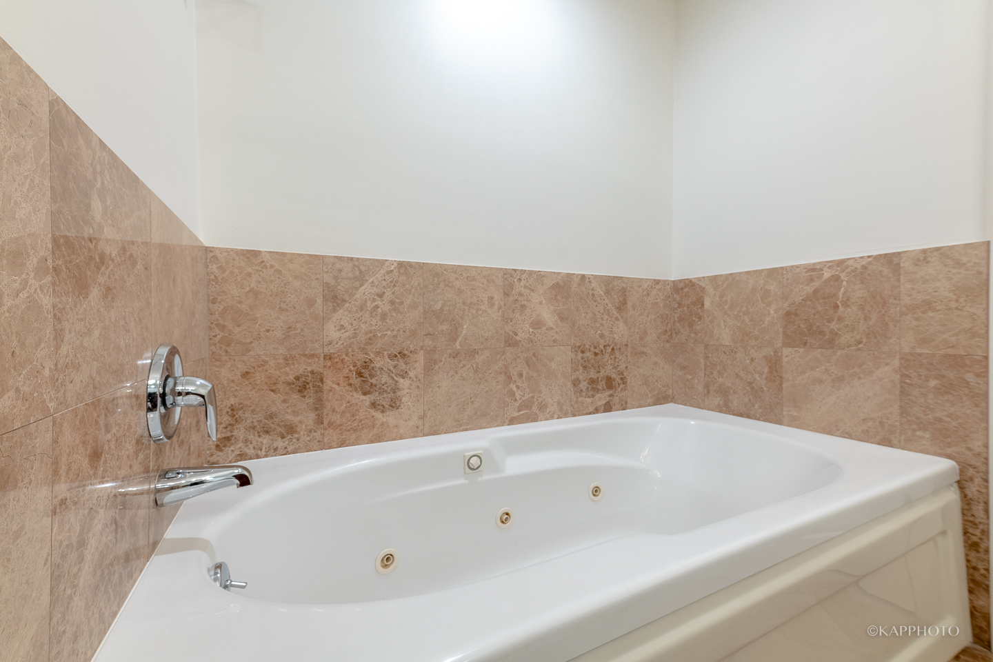 520 N Halsted Street Unit: 516