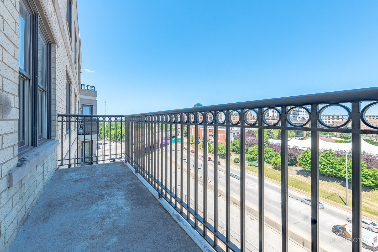 520 N Halsted Street Unit: 516