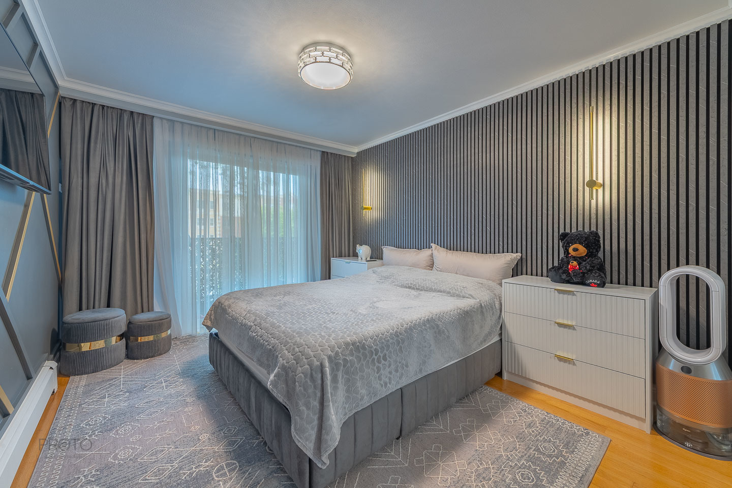 5506 Lincoln Avenue Unit: A320