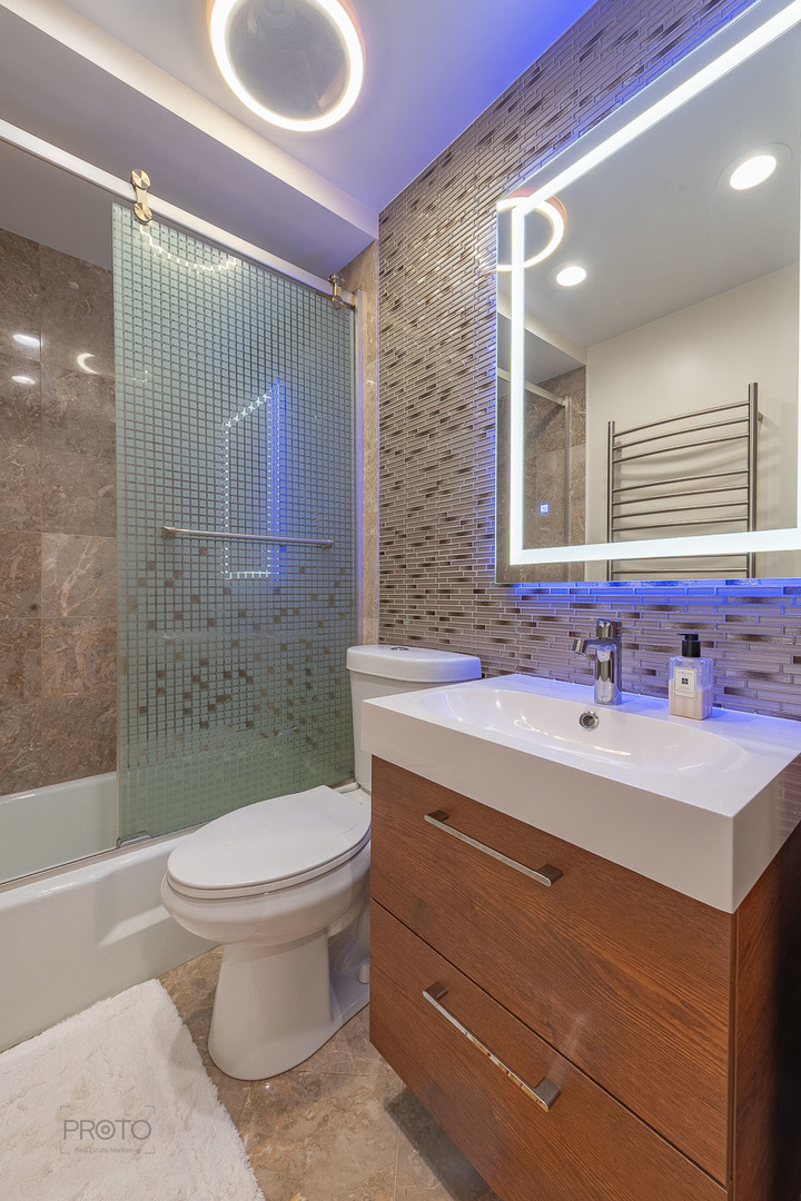 5506 Lincoln Avenue Unit: A320