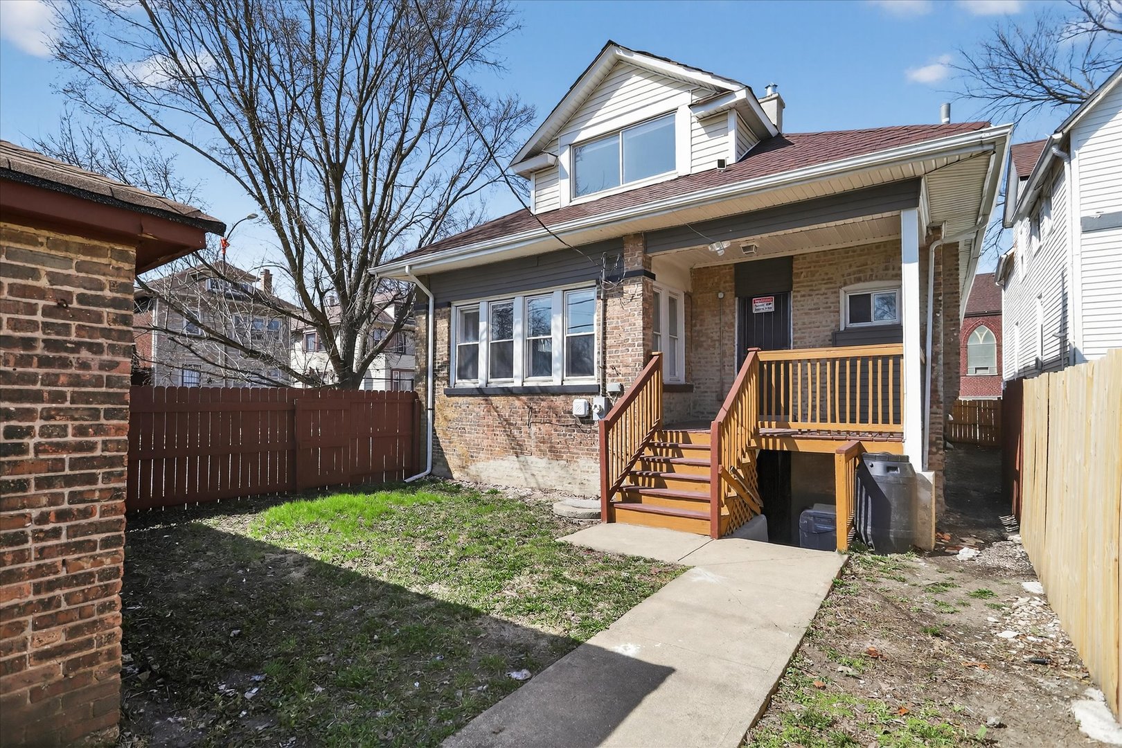 1 E 114th Street