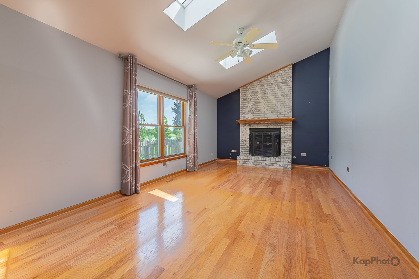 1450 Parkside Drive