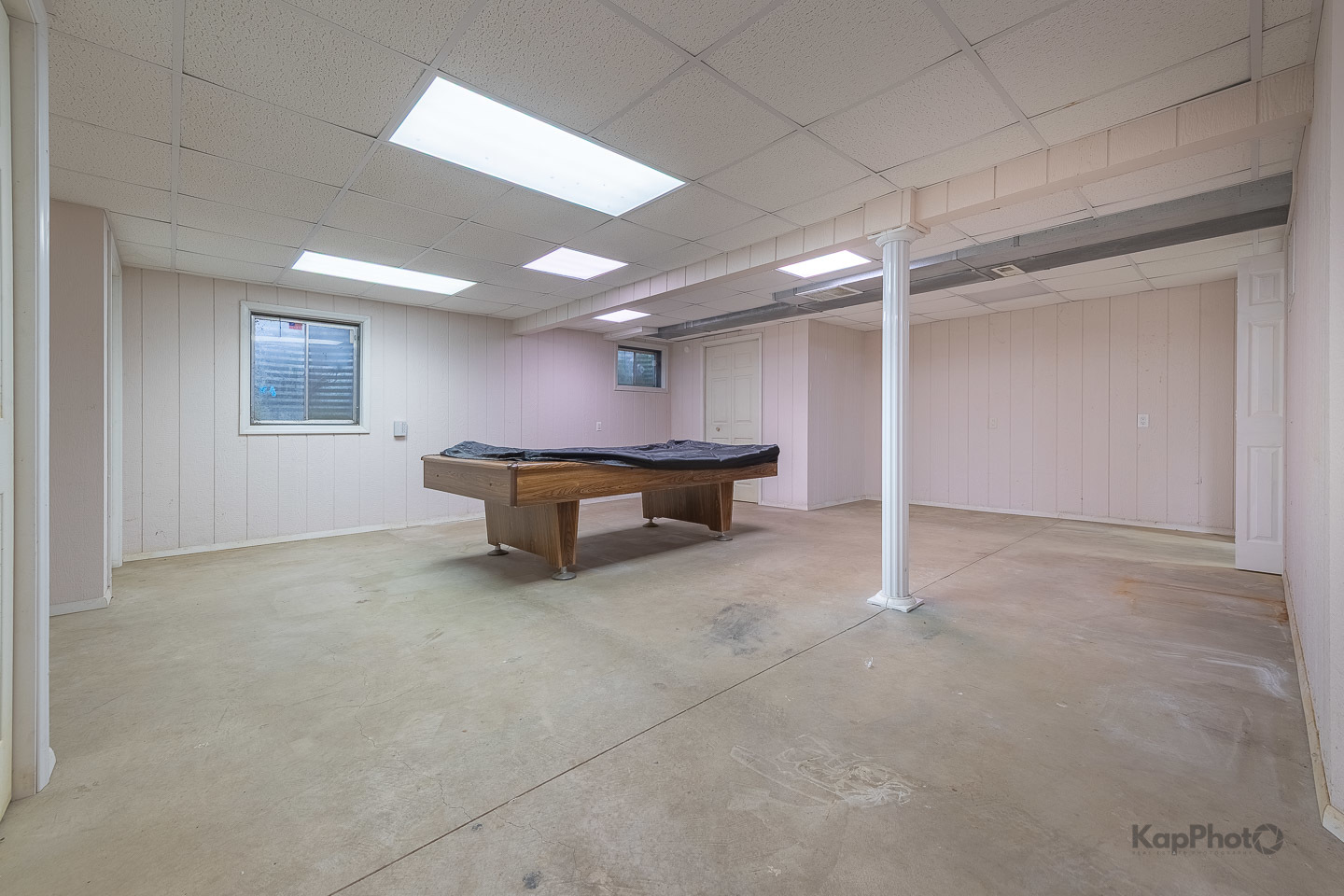 1450 Parkside Drive