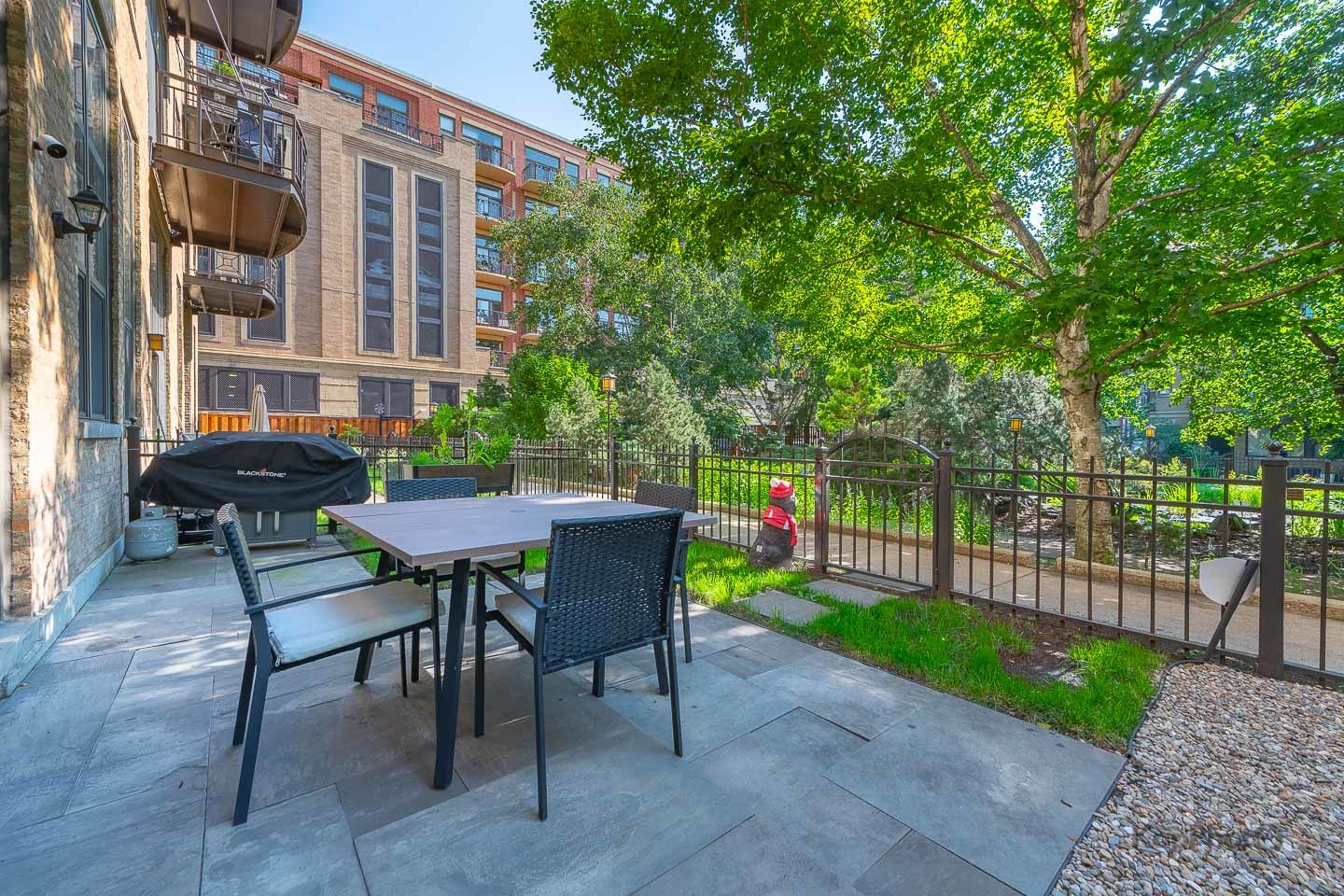 1330 W MONROE Street Unit: 108