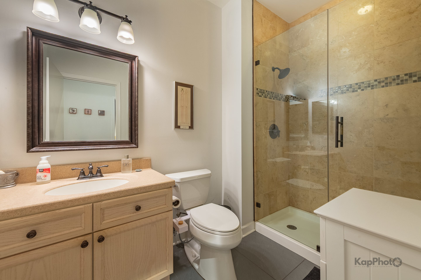 1330 W MONROE Street Unit: 108