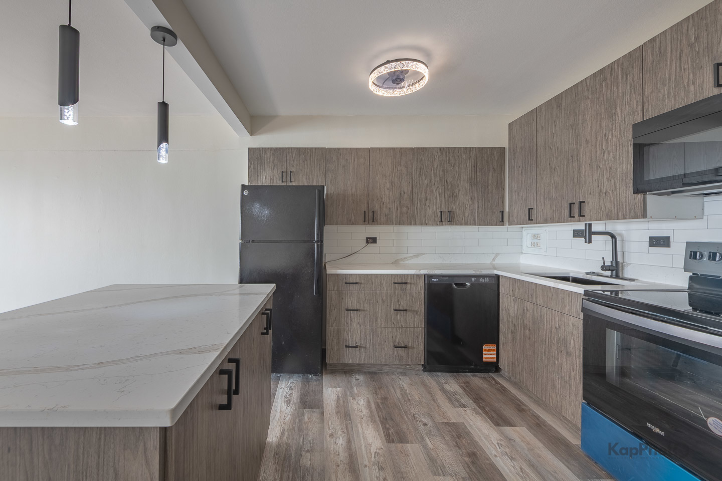7337 S South Shore Drive Unit: 1231