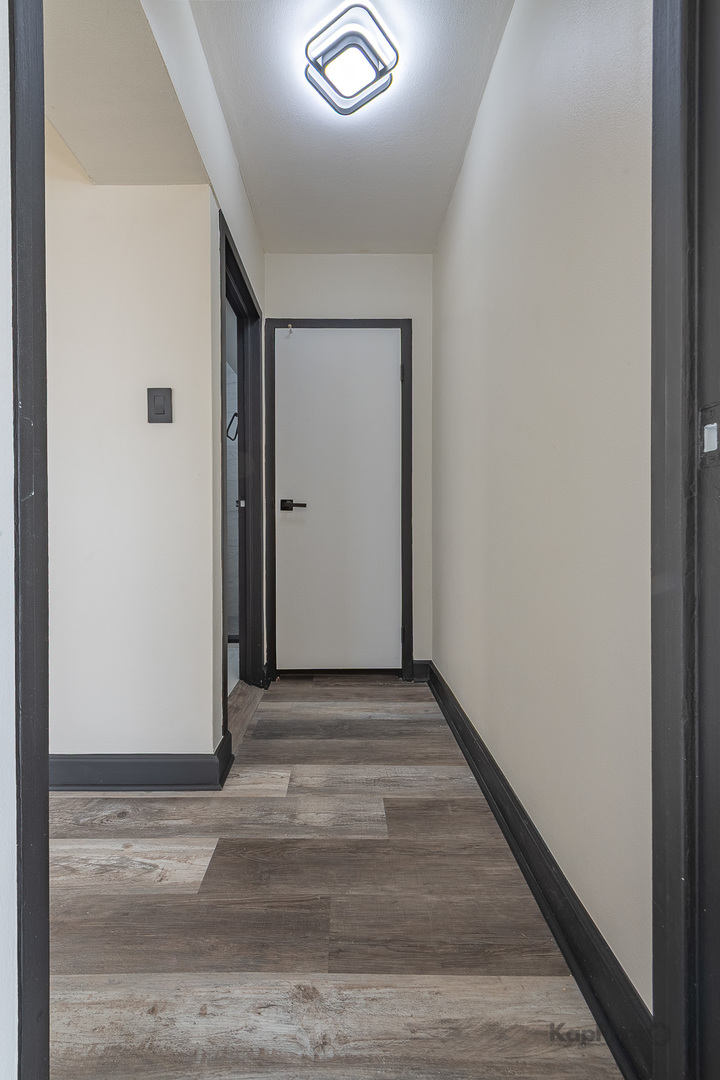 7337 S South Shore Drive Unit: 1231