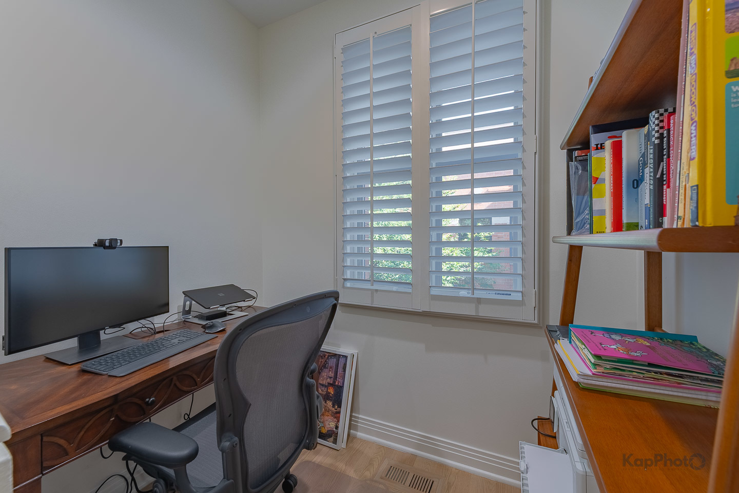 1117 W Monroe Street Unit: 8