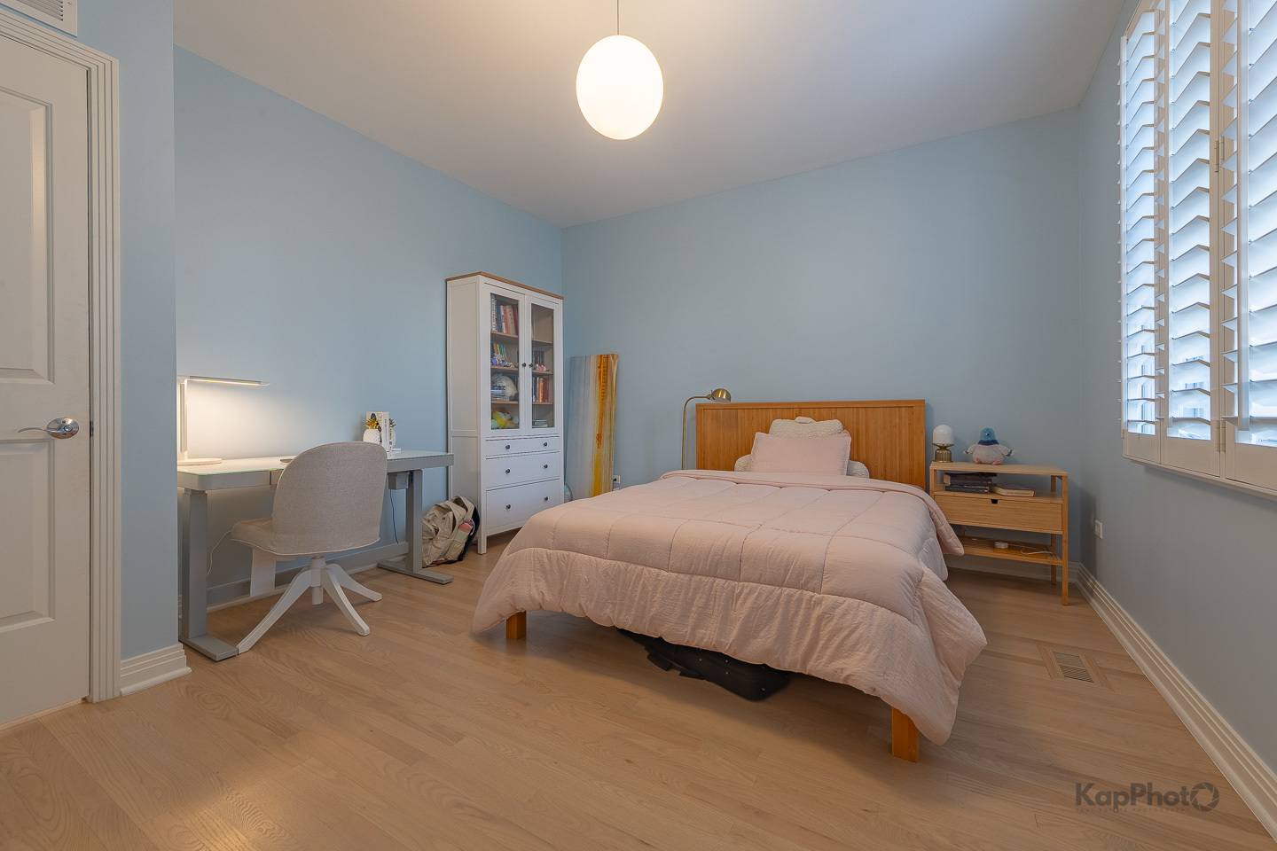 1117 W Monroe Street Unit: 8