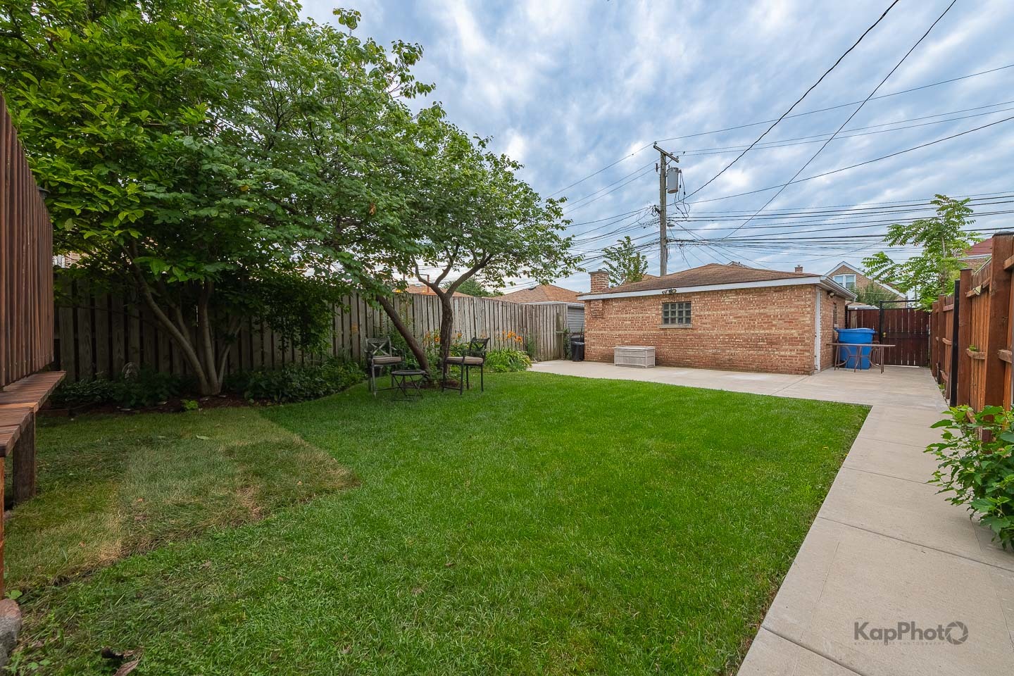 3933 W 69th Place