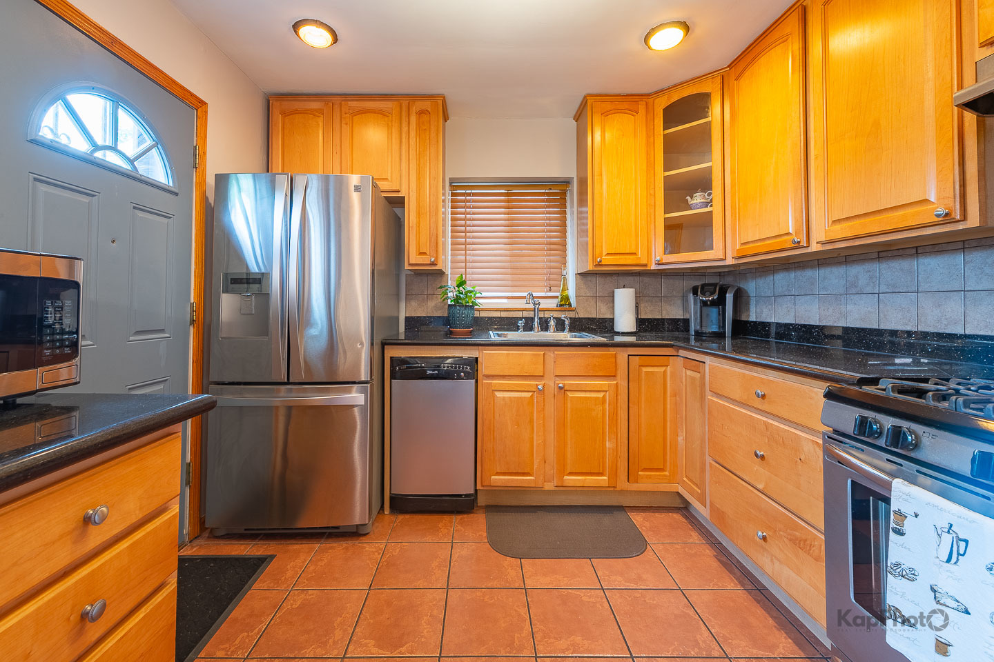 3933 W 69th Place