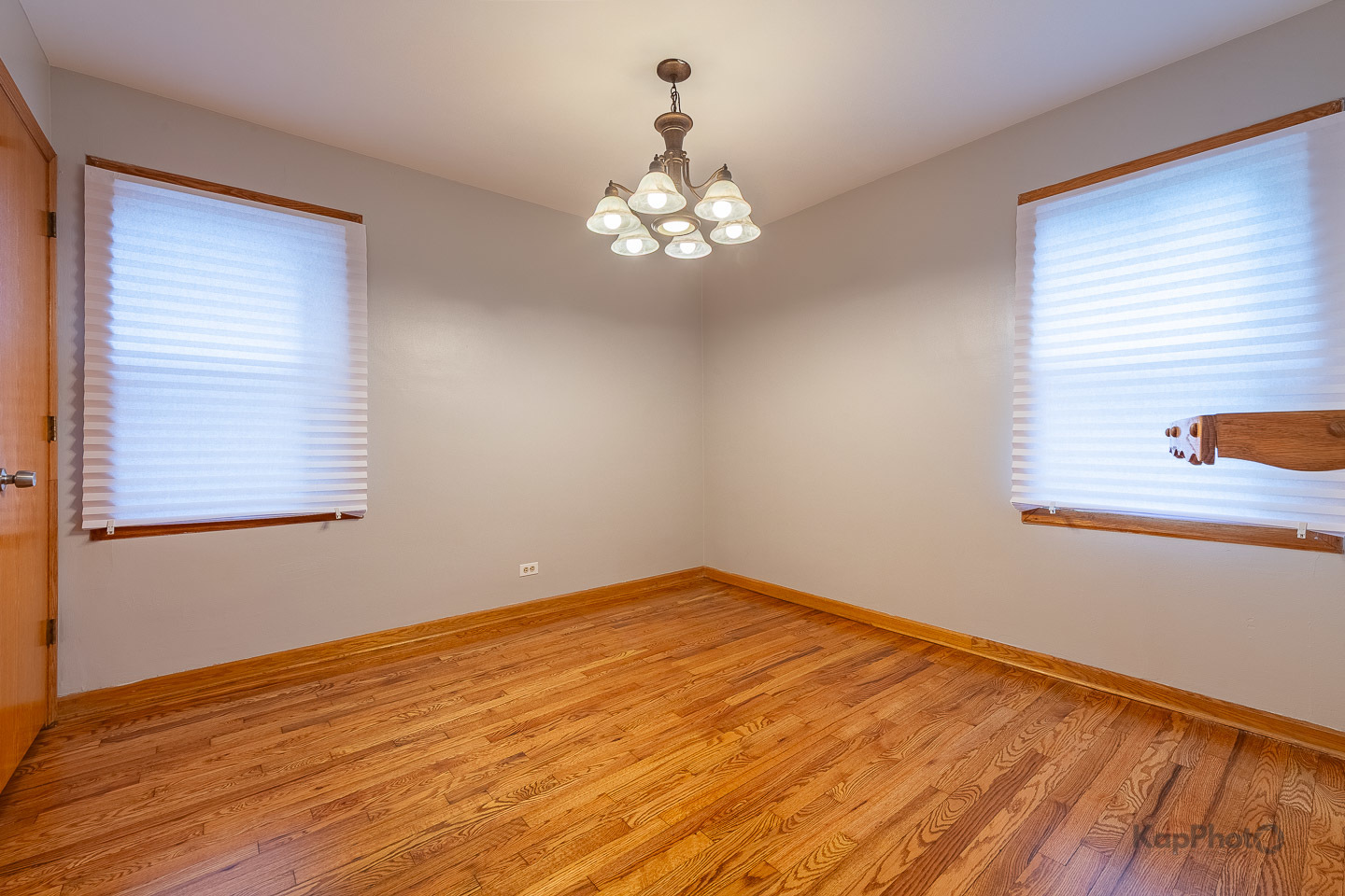 3933 W 69th Place