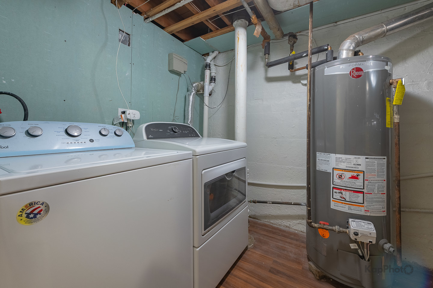 3933 W 69th Place