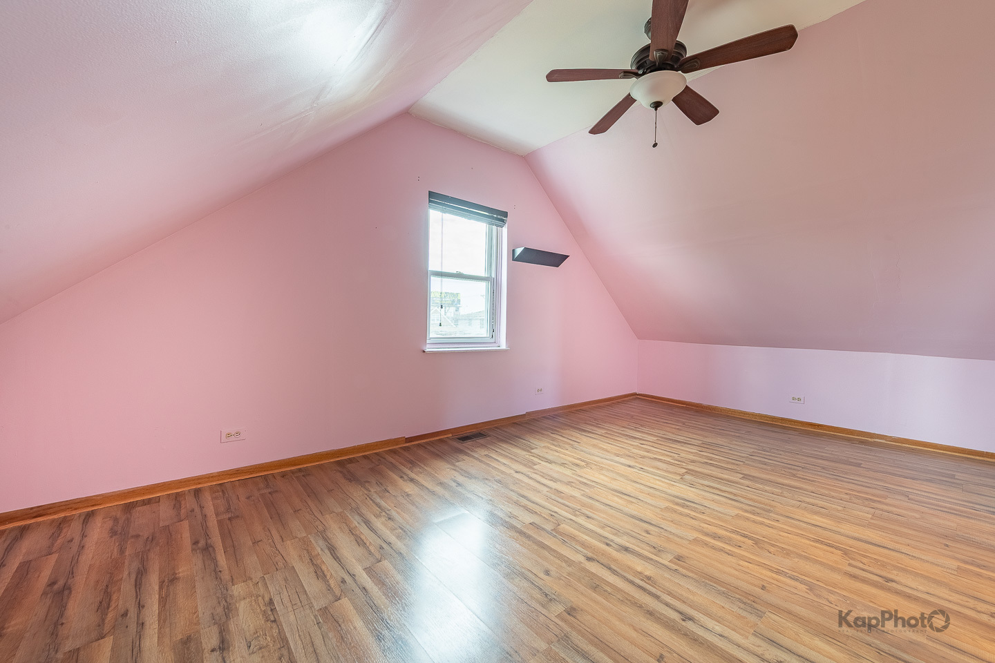 3933 W 69th Place