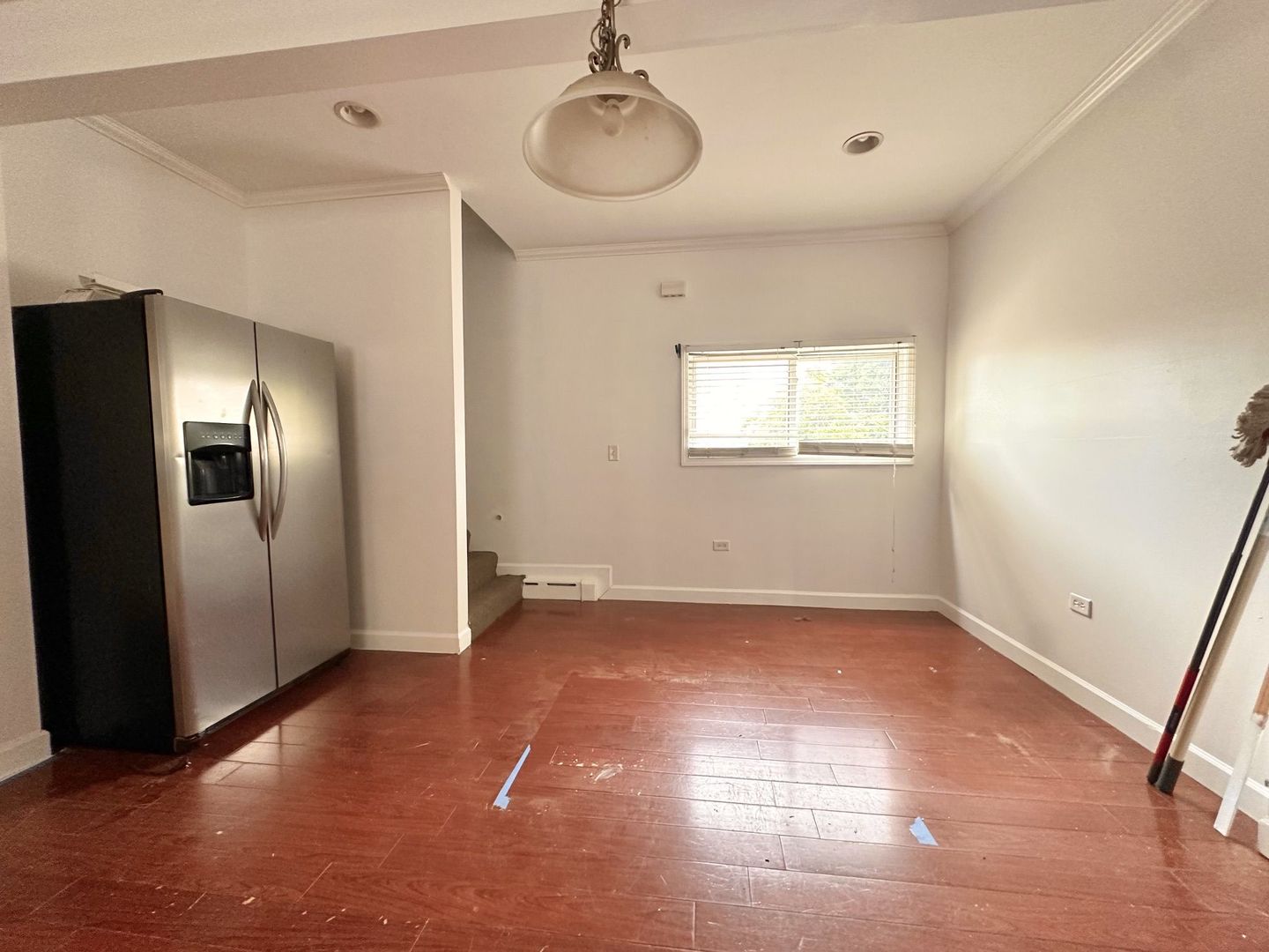 4926 W 30th Place