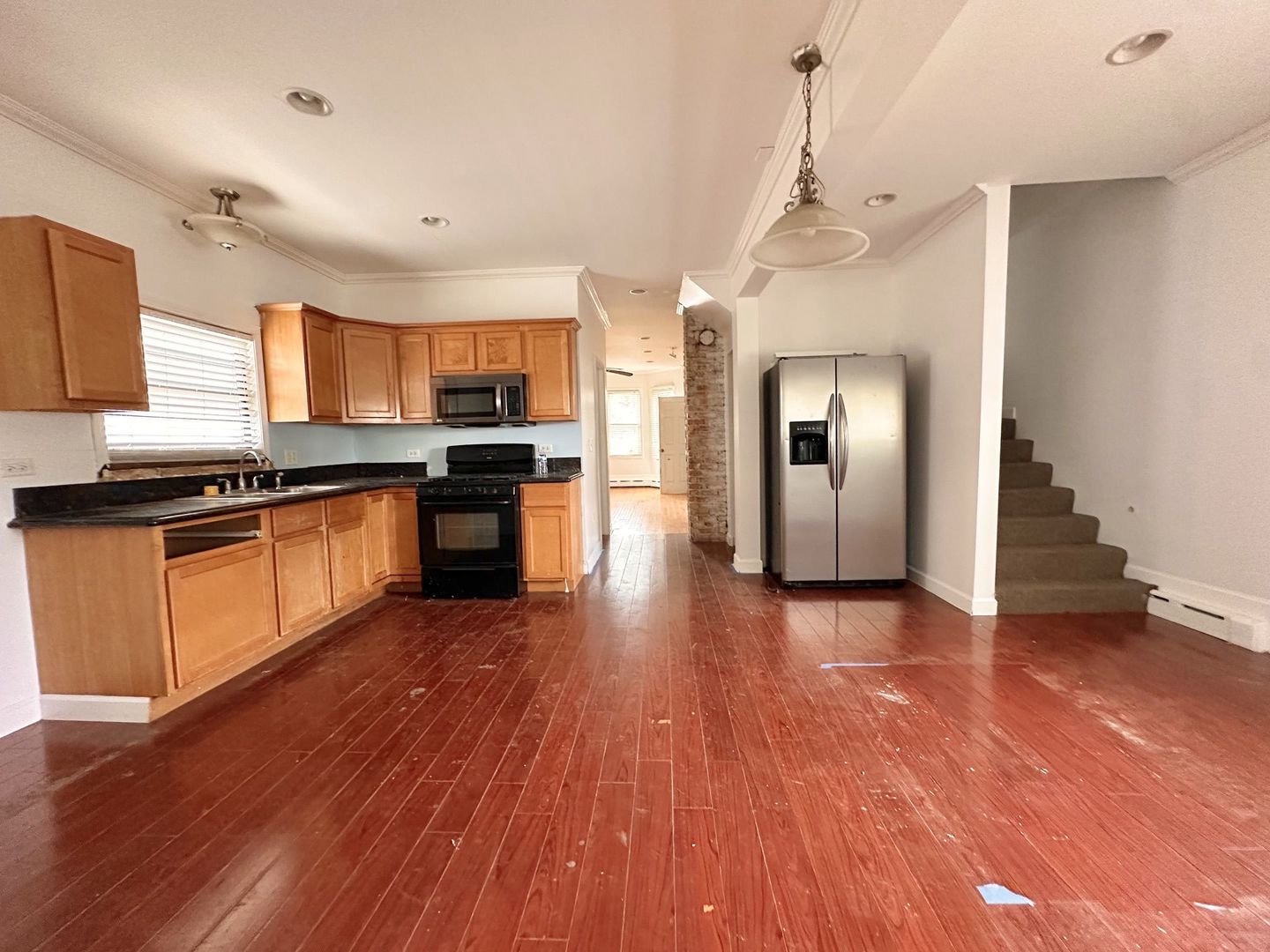 4926 W 30th Place