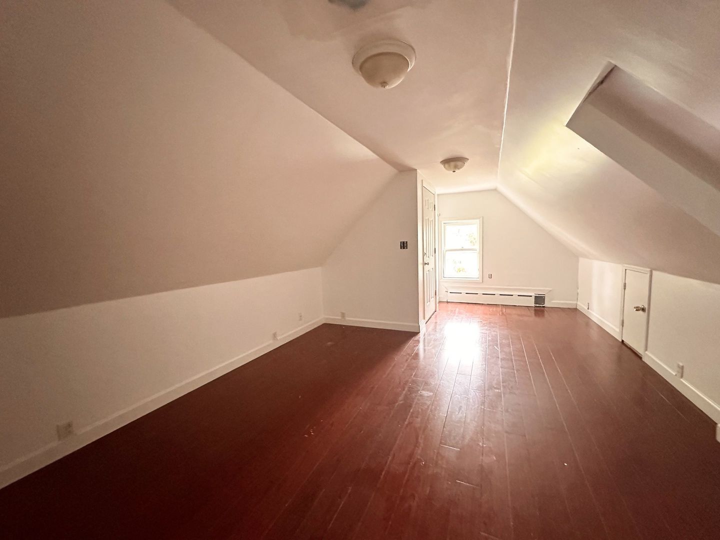 4926 W 30th Place