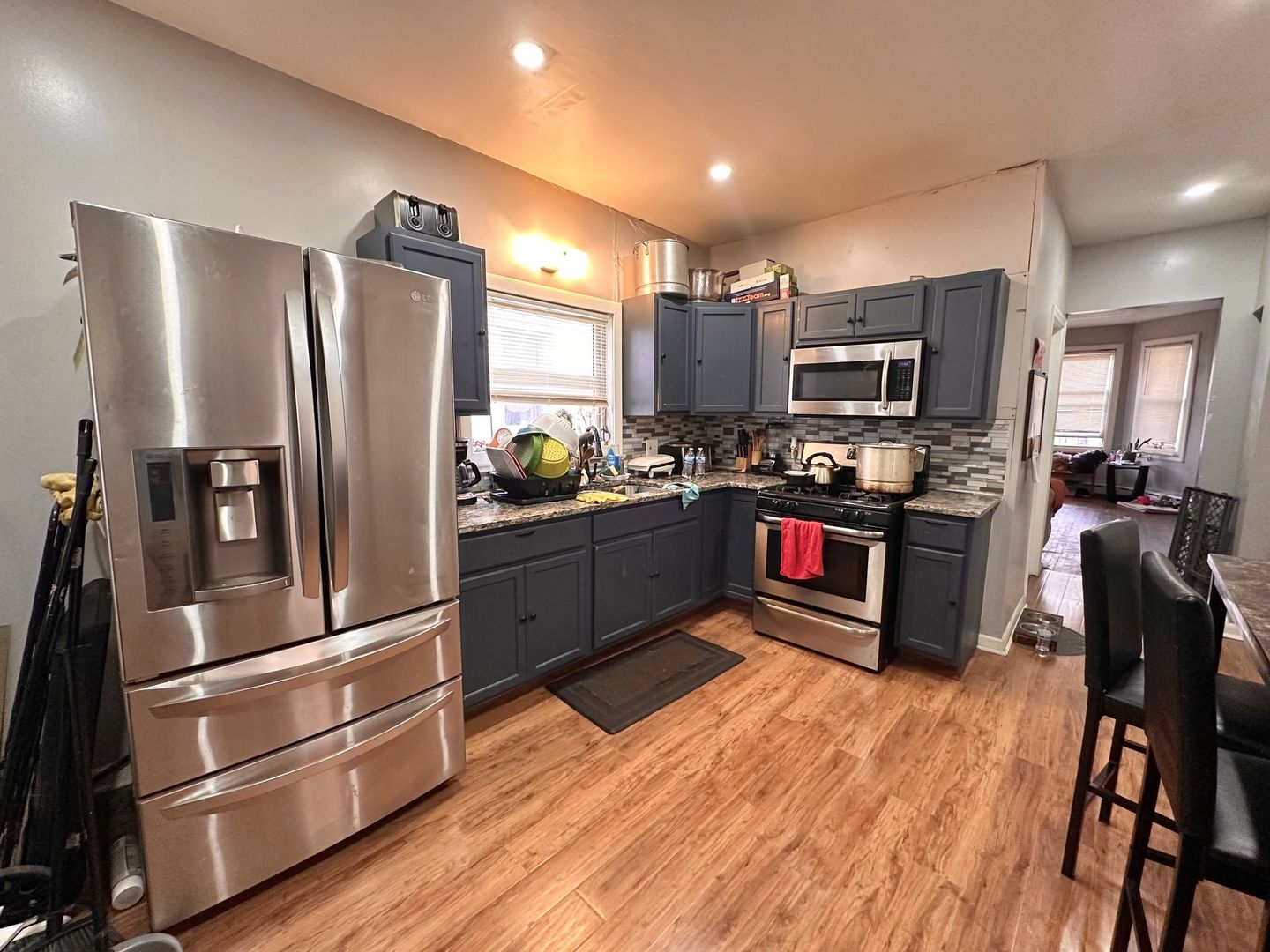 4926 W 30th Place