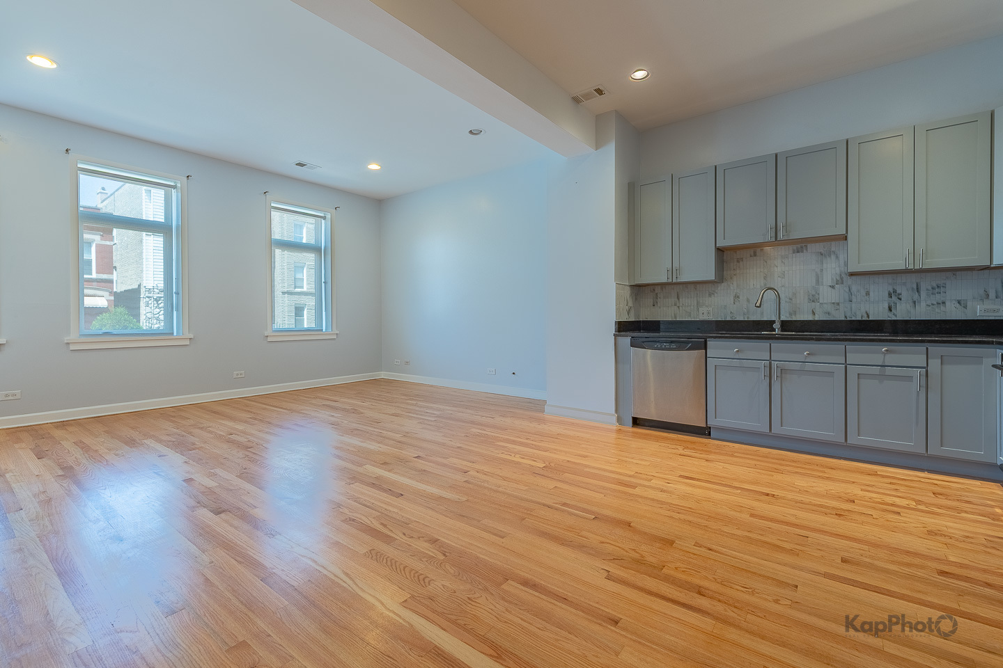 2841 S Wells Street Unit: 1W