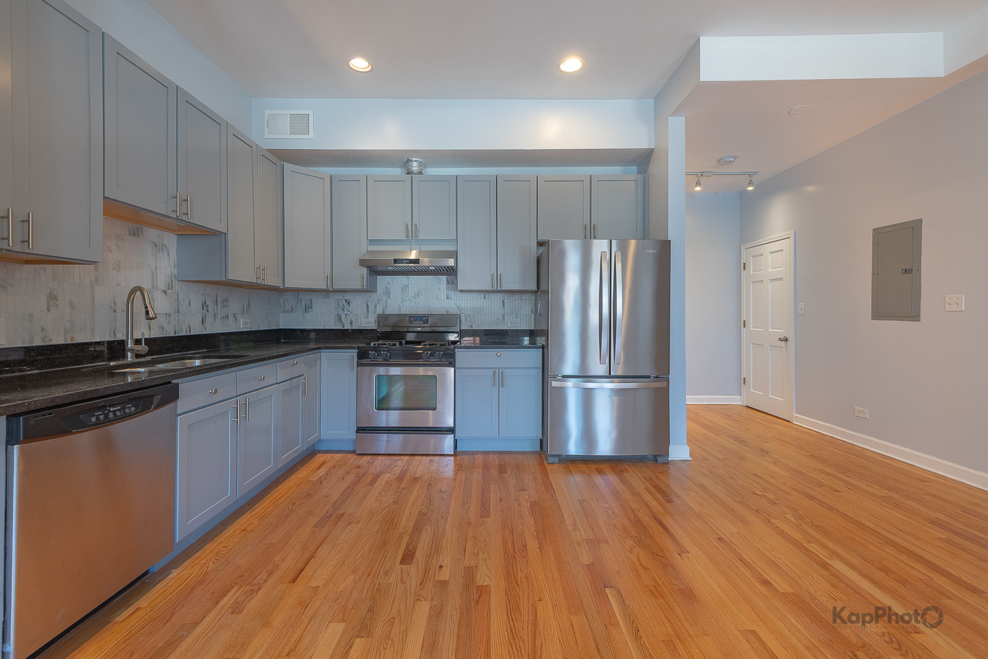 2841 S Wells Street Unit: 1W