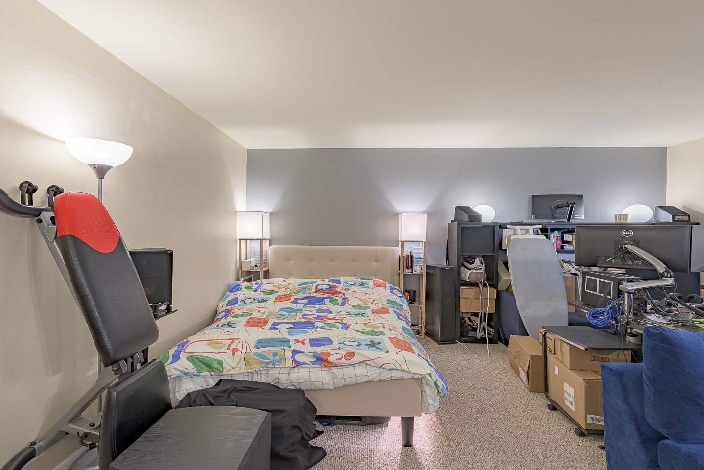 777 N Michigan Avenue Unit: 2406