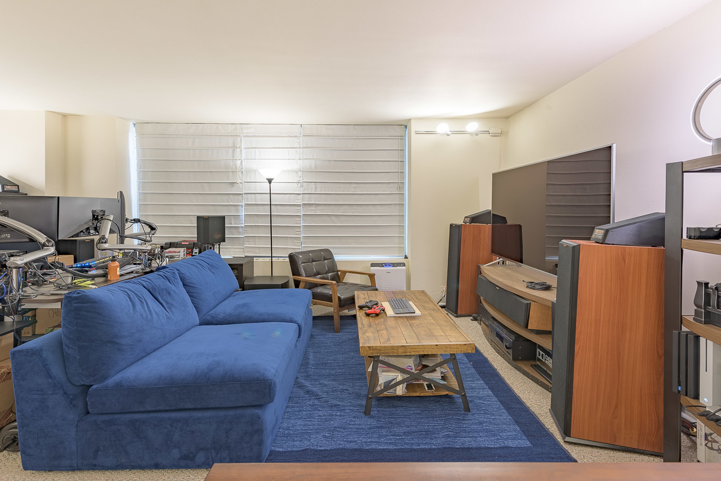 777 N Michigan Avenue Unit: 2406