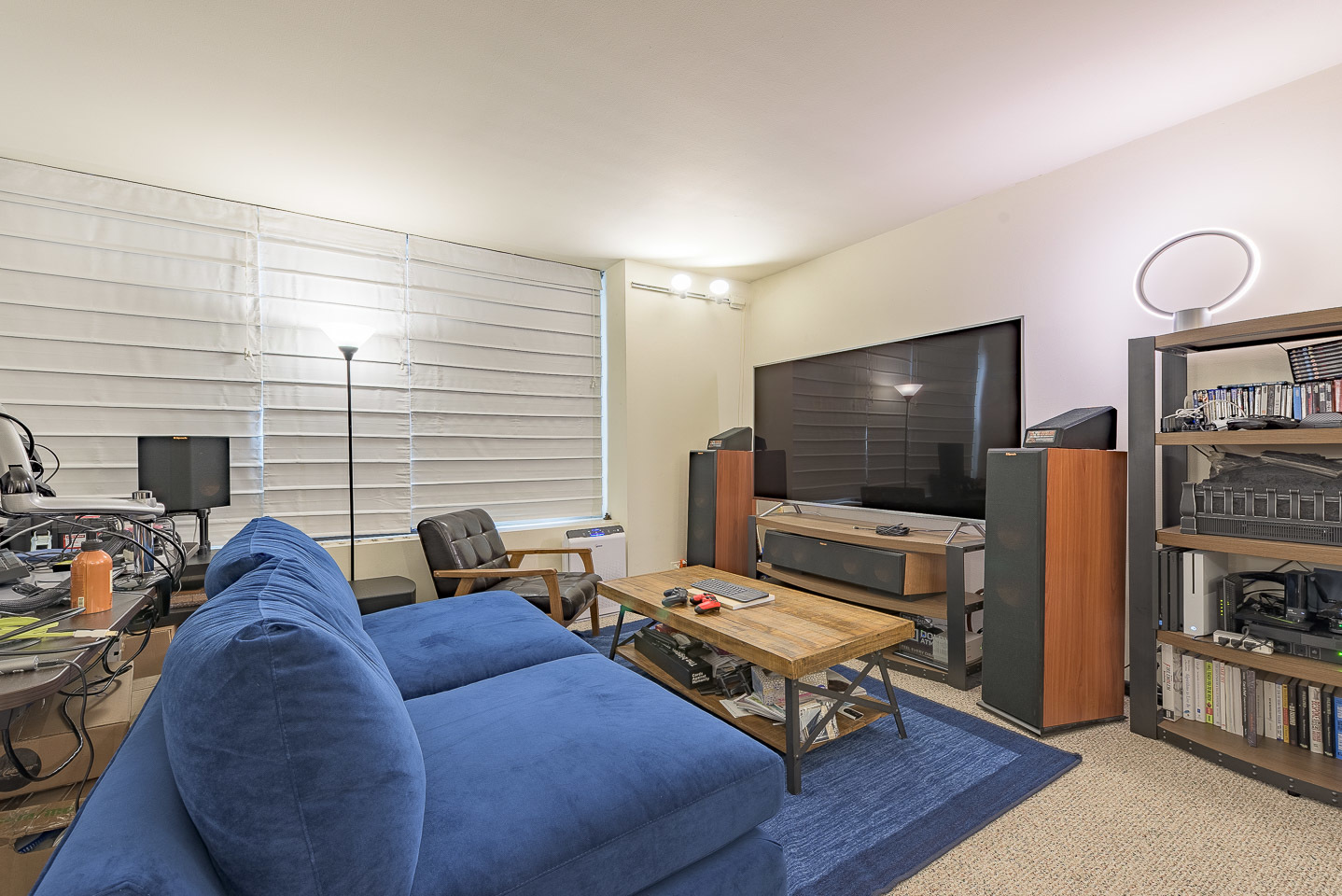 777 N Michigan Avenue Unit: 2406