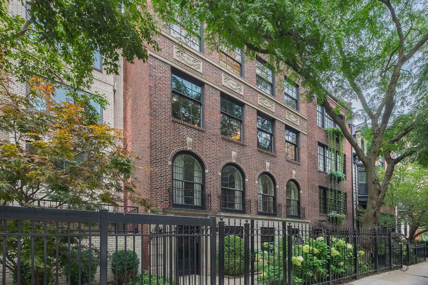 24 E Scott Street Unit: 2