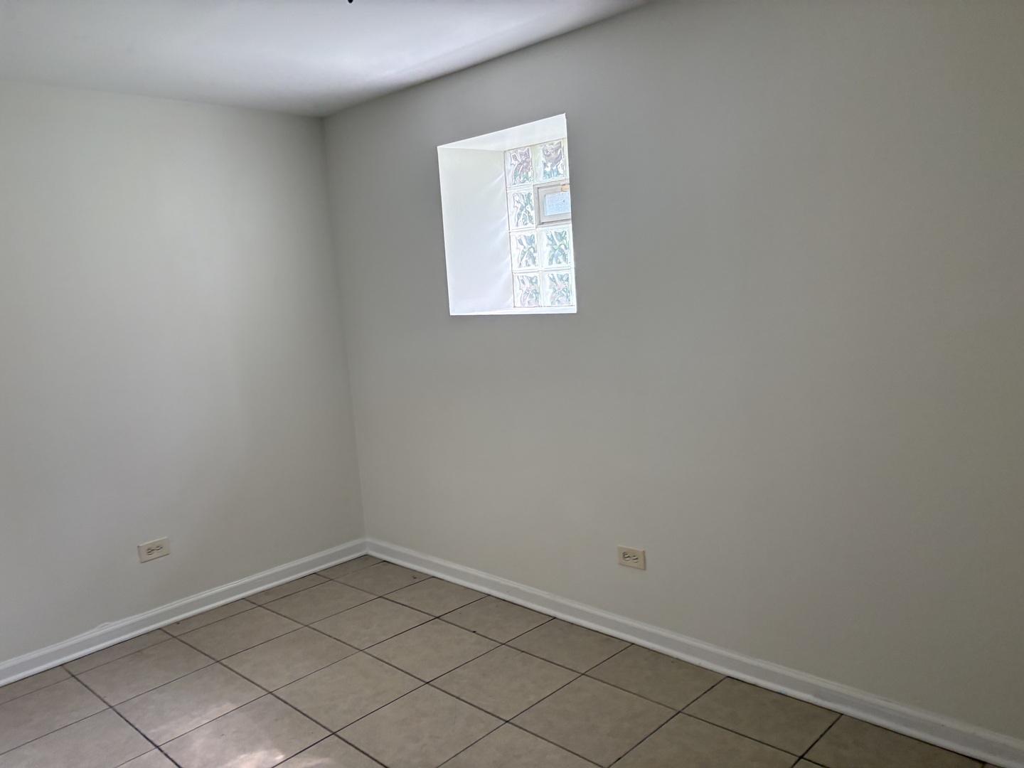2822 W Flournoy Street Unit: GARDEN