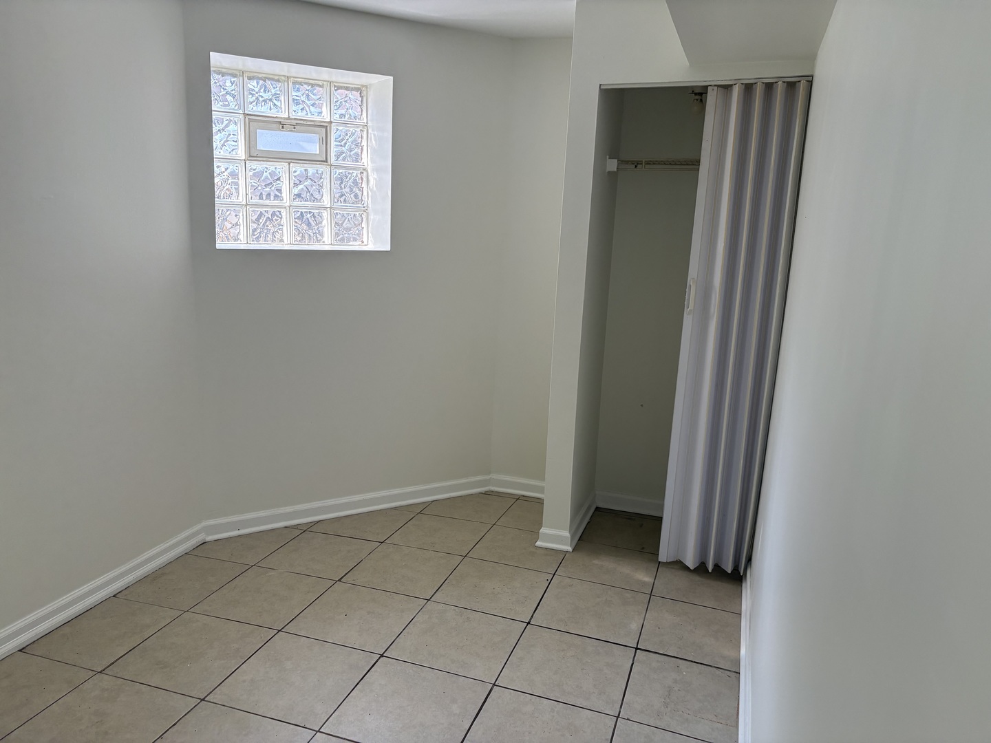 2822 W Flournoy Street Unit: GARDEN