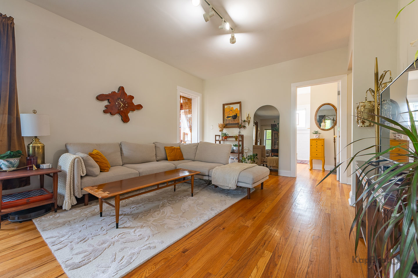 4410 N Long Avenue Unit: 1