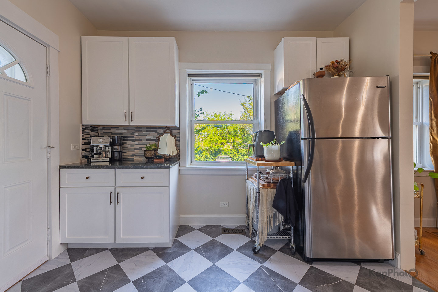 4410 N Long Avenue Unit: 1