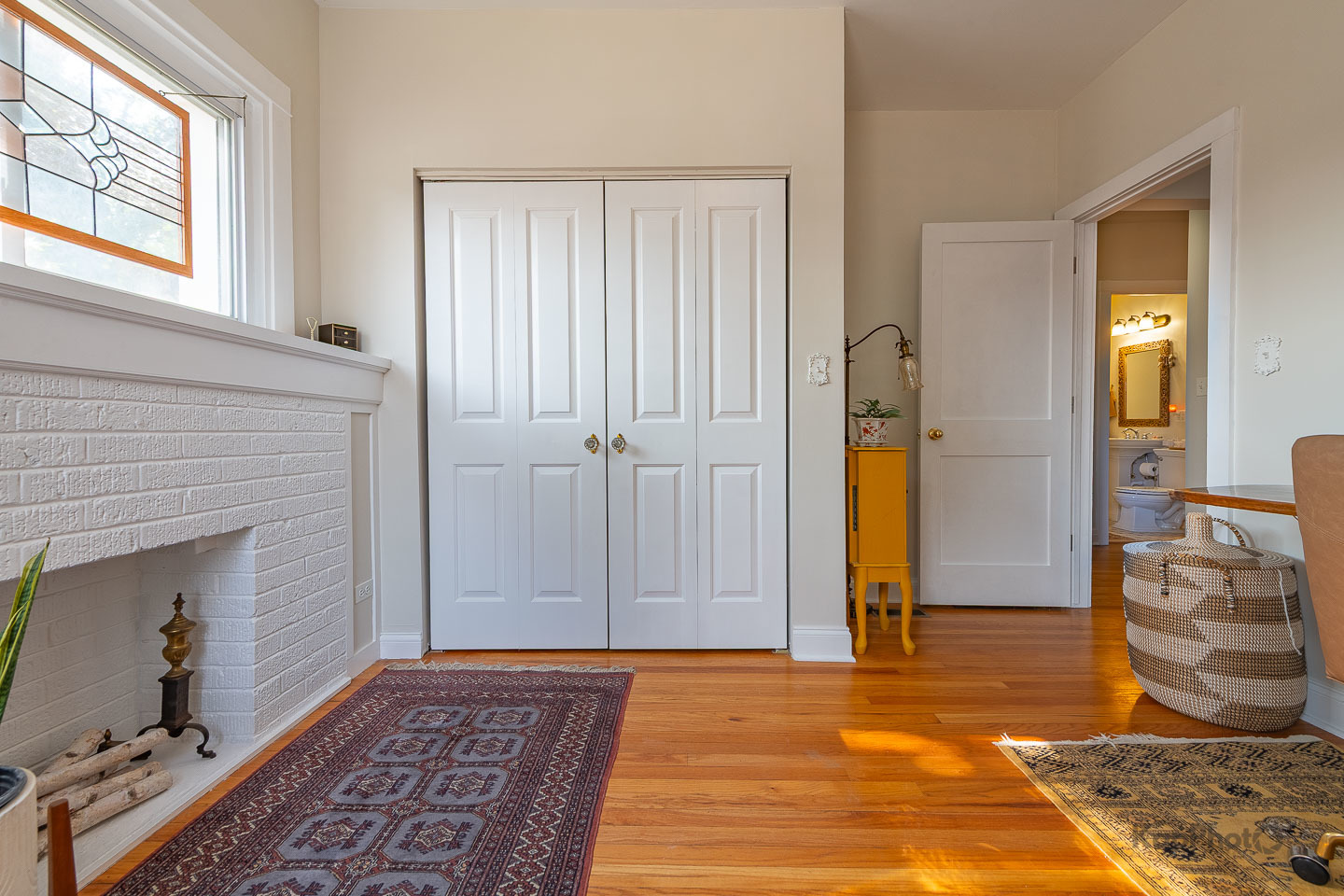 4410 N Long Avenue Unit: 1
