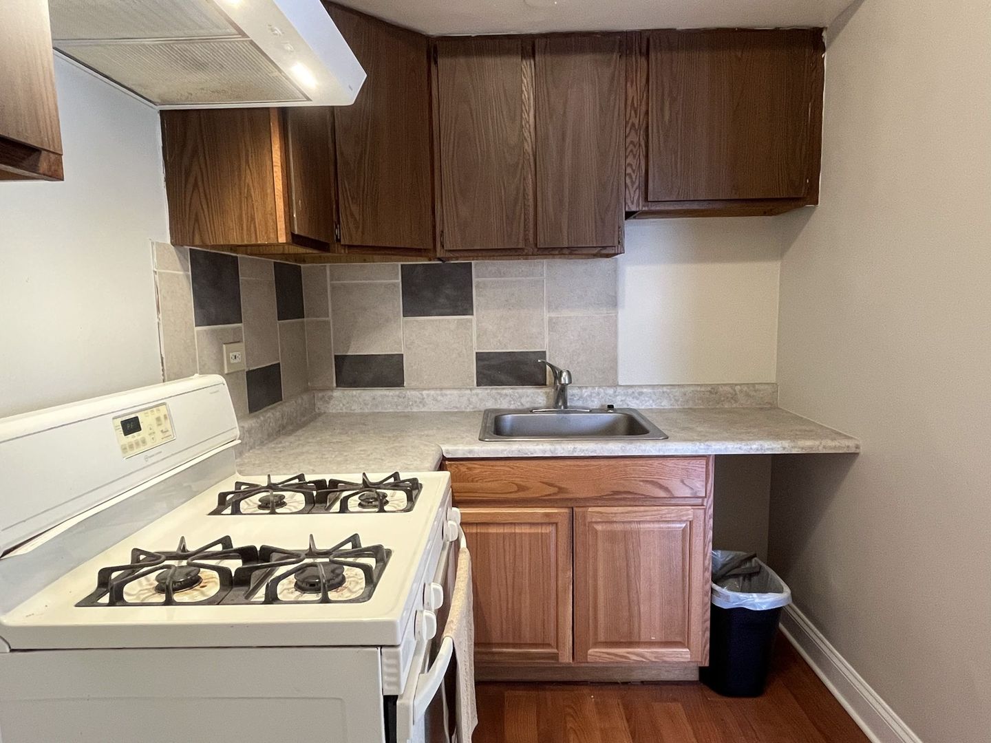 5135 S Kenwood Avenue Unit: 507
