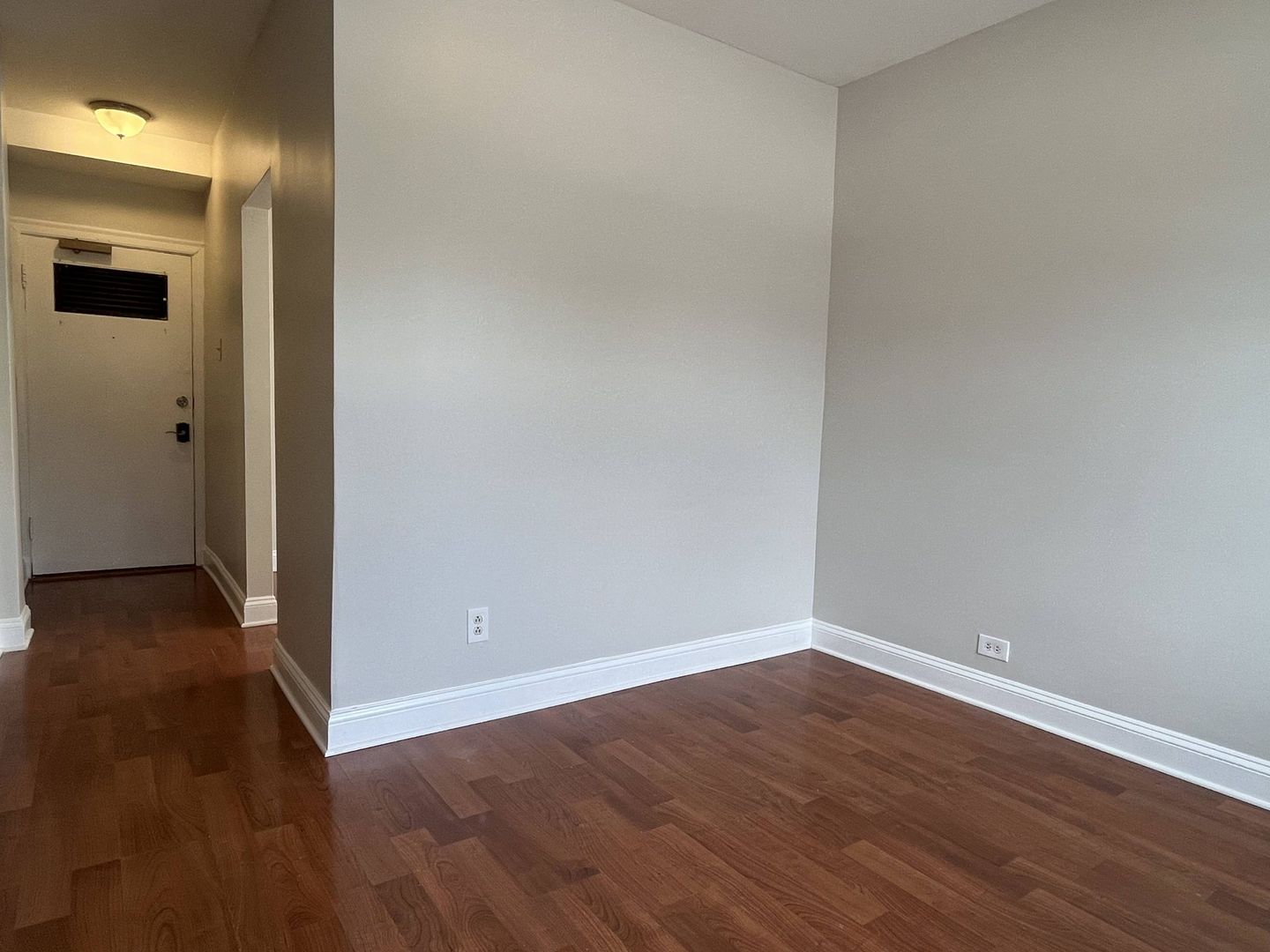 5135 S Kenwood Avenue Unit: 507