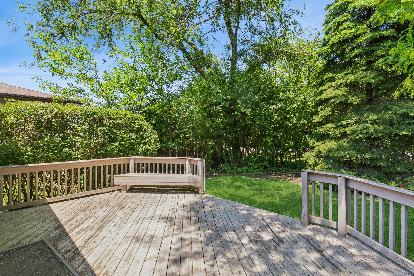 2214 Hamilton Lane