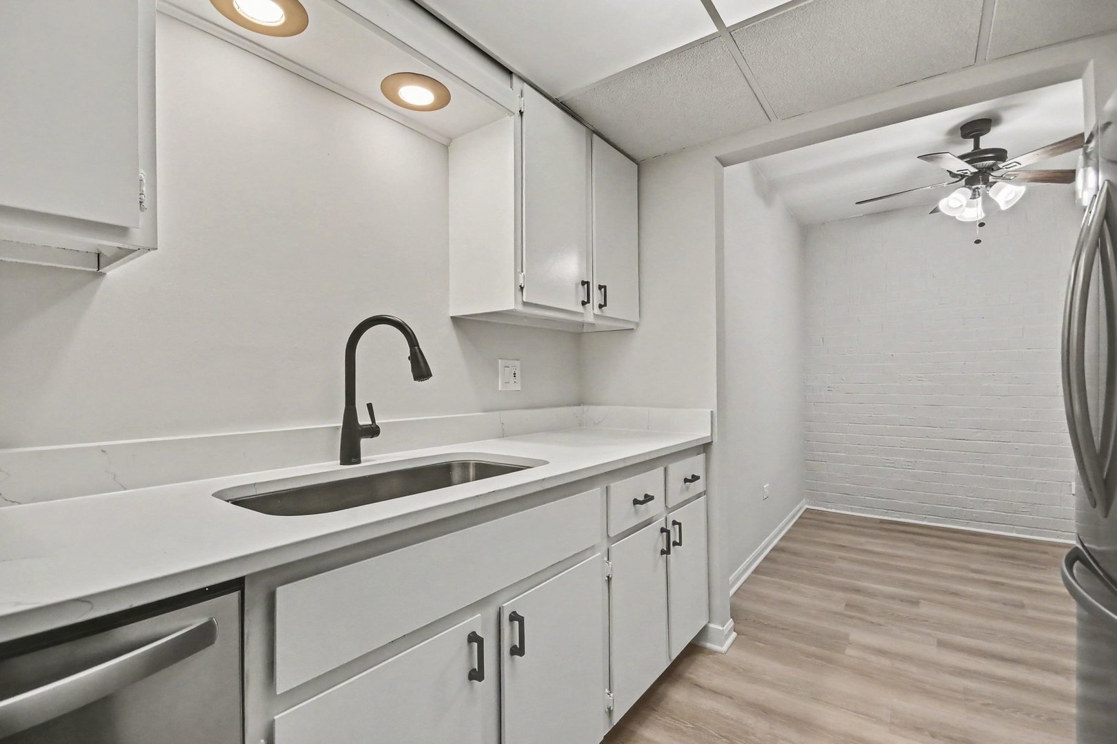 108 E BAILEY Road Unit: B