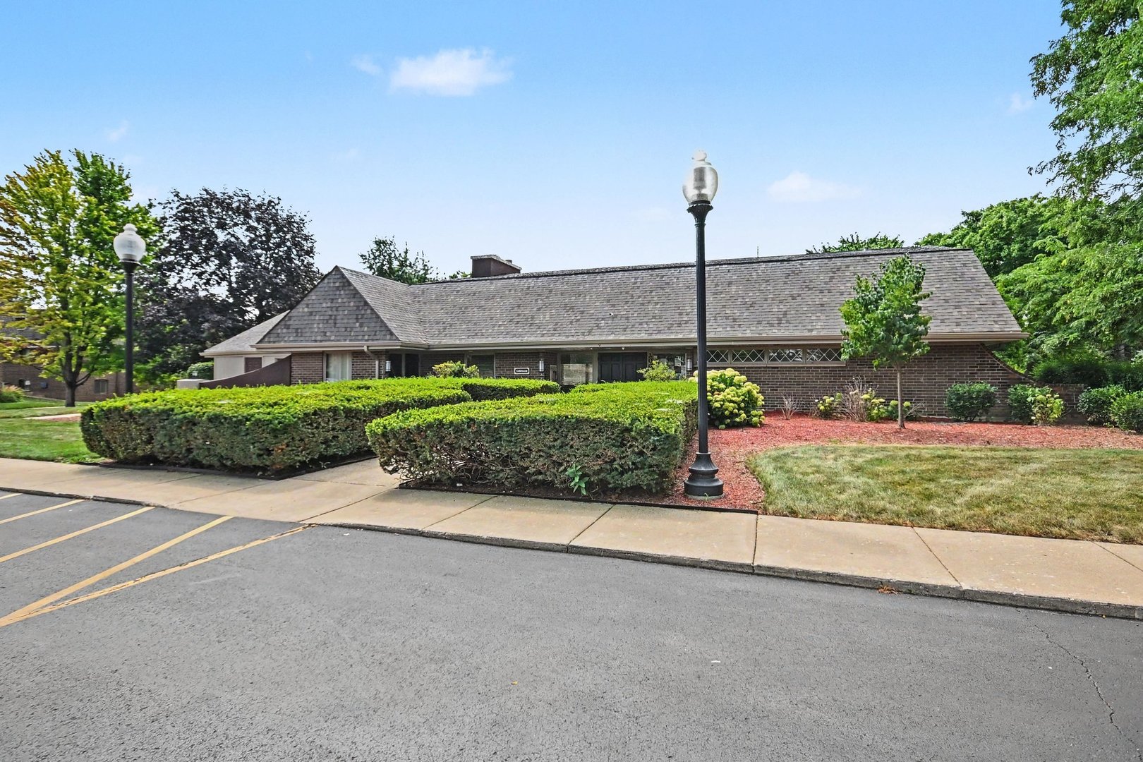 108 E BAILEY Road Unit: B