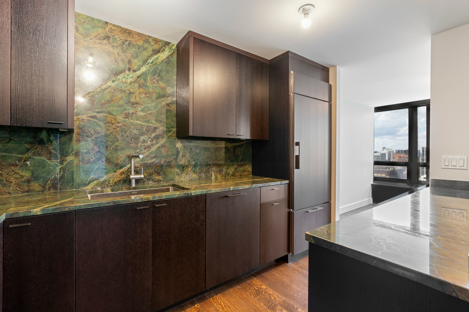 50 E BELLEVUE Place Unit: 2601